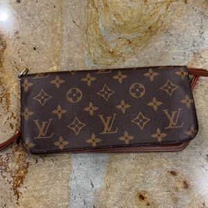 Louis Vuitton Monogram Clutch in Brown and Tan